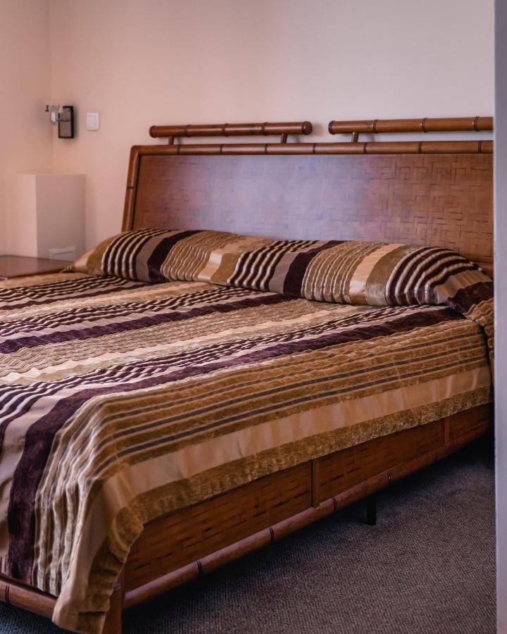 Hotel Orbel Dobriniszte Zewnętrze zdjęcie