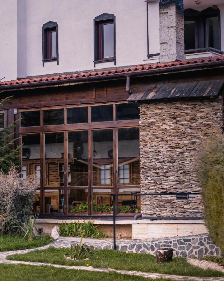 Hotel Orbel Dobriniszte Zewnętrze zdjęcie