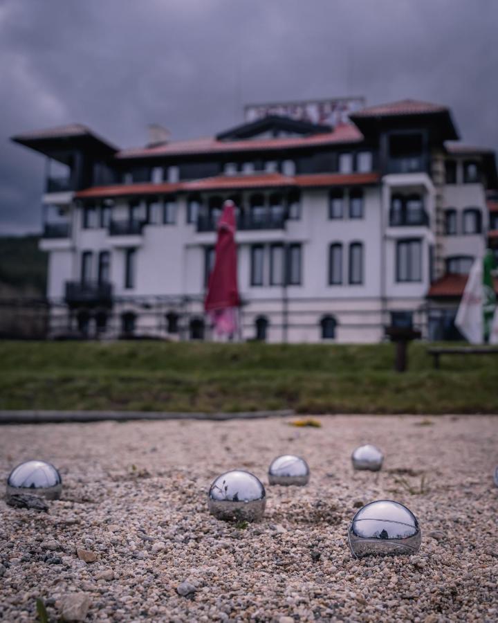 Hotel Orbel Dobriniszte Zewnętrze zdjęcie